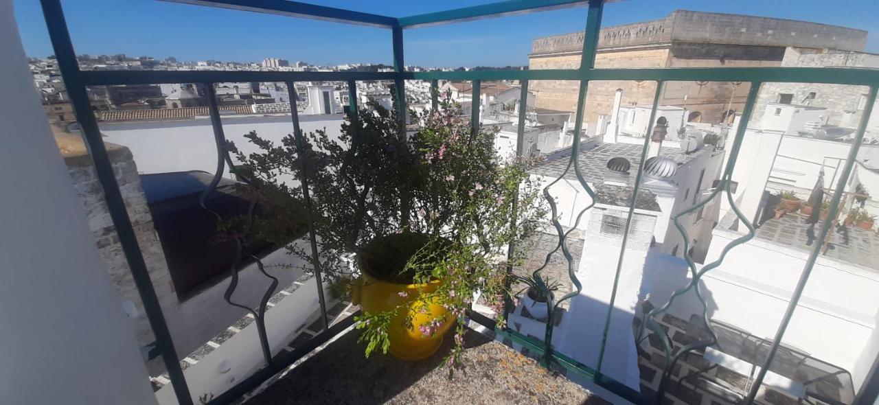 Dimora Lavinia Casa Vacanze Centro Storico Ostuni Exterior foto
